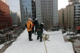 大雪像制作状況　現在